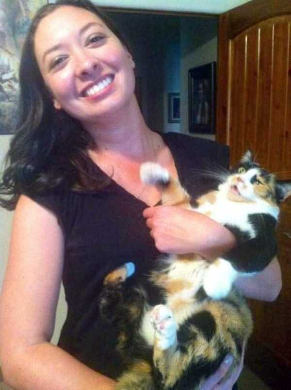 11-pets-and-their-hilarious-reaction-to-selfies